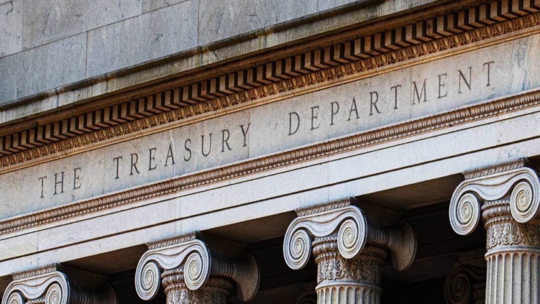 Research: Experts forecast 10-year financial yields falling next year despite Trump's tariff threat  