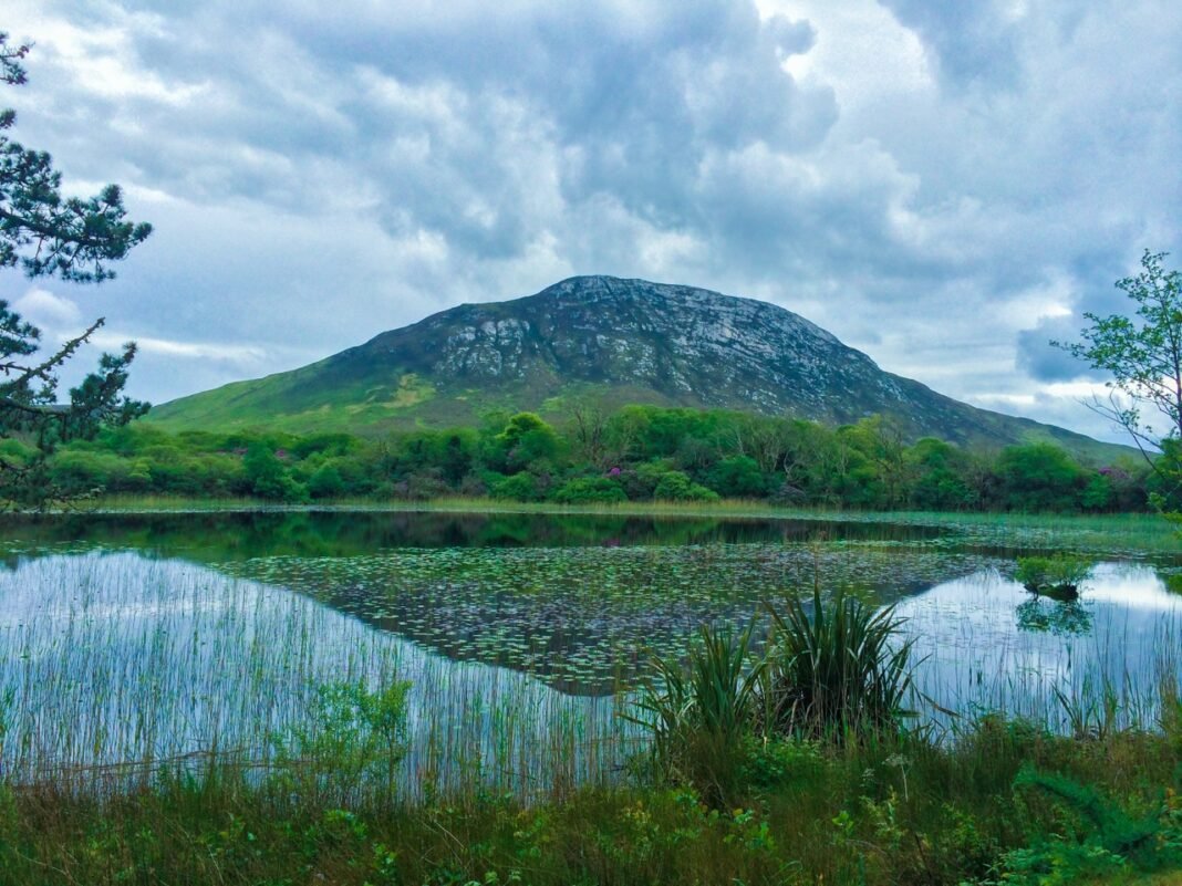 8 Places to Visit in Ireland  