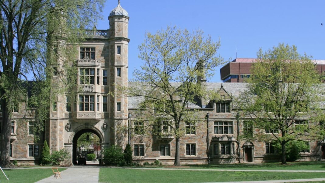 5 Best 529 is a plan to help save colleges  