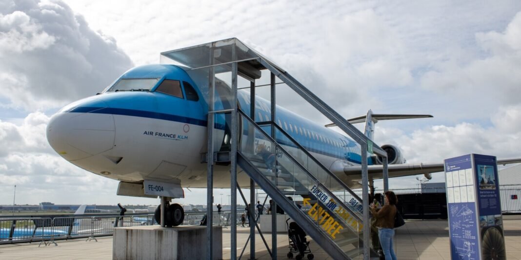 Best Things to Do at Amsterdam Schiphol Airport  