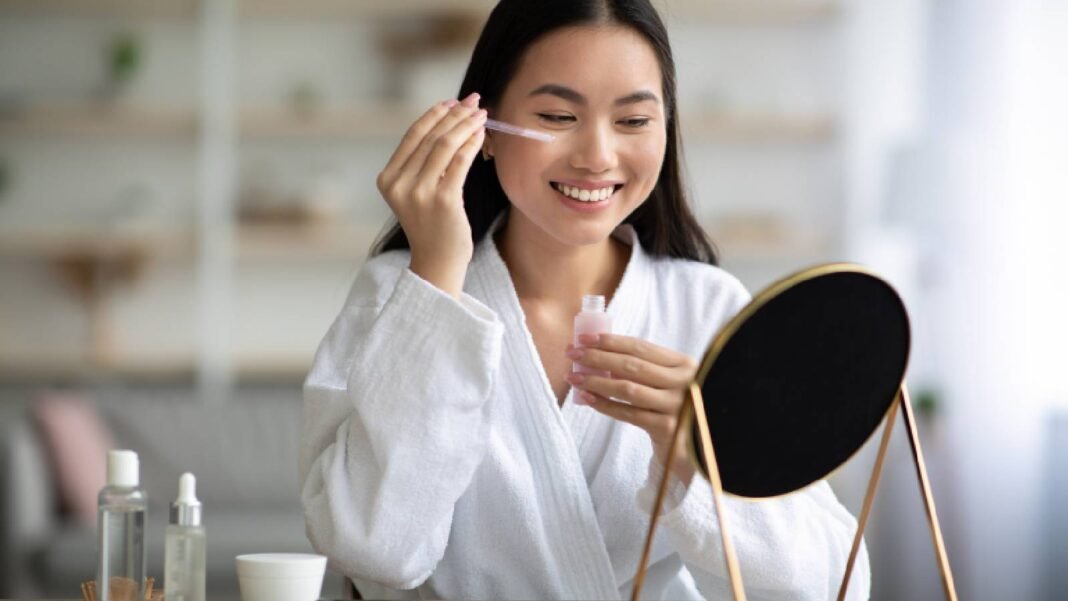 Top 9 Face Serums to Reduce Pigmentation and Brighten the Skin  
