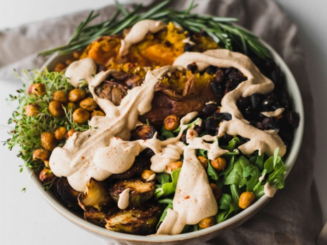 Stay Satisfied on a Plant-Based Diet with These Simple Strategies – One Green Planet