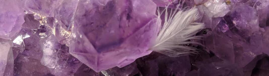 Meditate With Crystals – Learn A Simple Crystal Meditation Technique Now