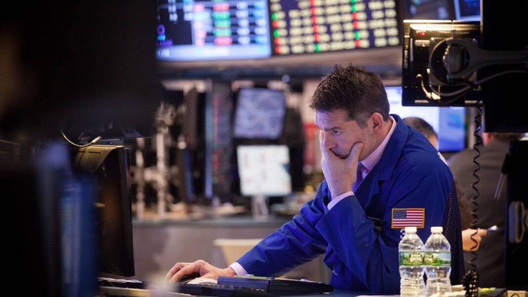 What is Arbitrage? How to get risk-free profits in the stock market  