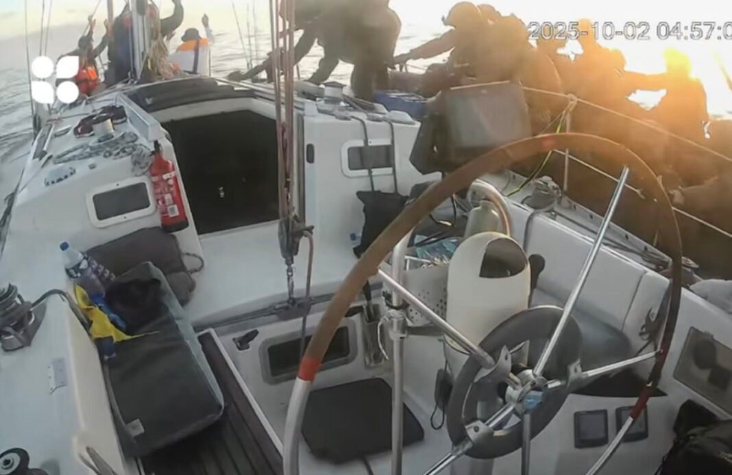 Israeli Navy intercepts Gaza Flotira and arrests 200 including Samburg  