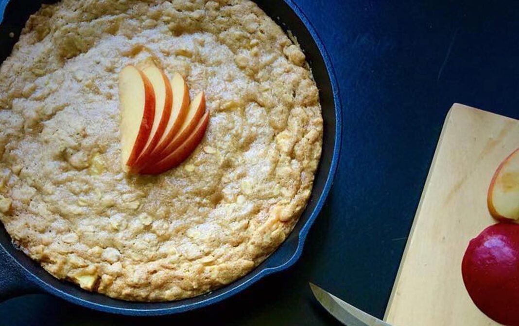 Caramel Apple Skillet Cookie [Vegan] – One Green Planet