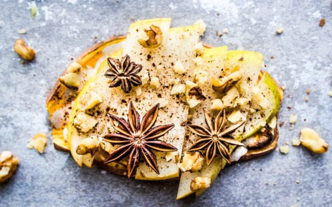 10 Plant-Based Recipes with Warming Spices for a Cozy Fall – One Green Planet