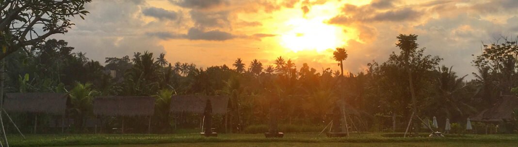 10 Spiritual Deja Vu Meanings – What Does Deja Vu Mean? [Guide]