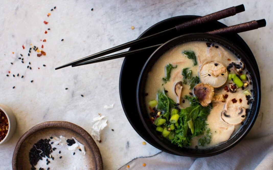 miso-soba-soup-with-mushrooms.jpeg Warm Up with These 15 Delicious Vegetable Miso Soup Recipes – One Green Planet