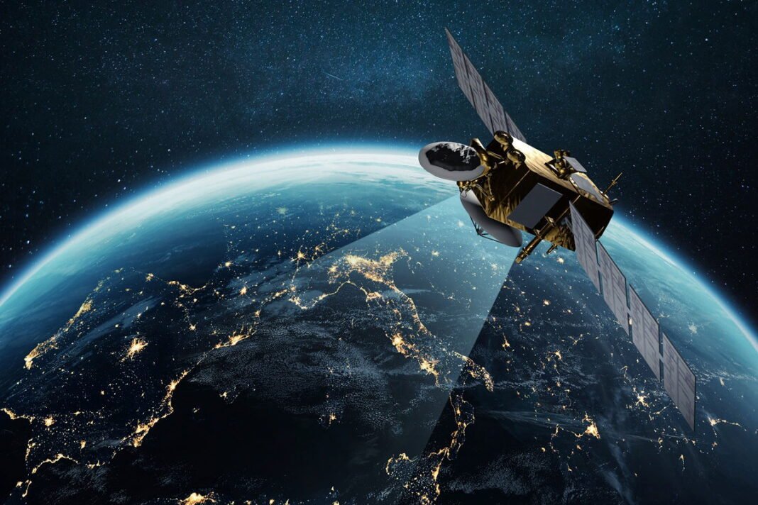 Space mysteries: Amateur radio detectives detect secret signals from SpaceX military satellites  