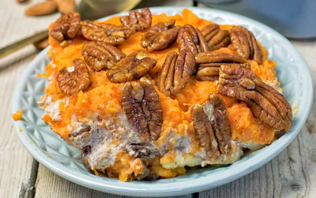 15 Must-Make Veggie Casseroles for a Delicious Thanksgiving! – One Green Planet