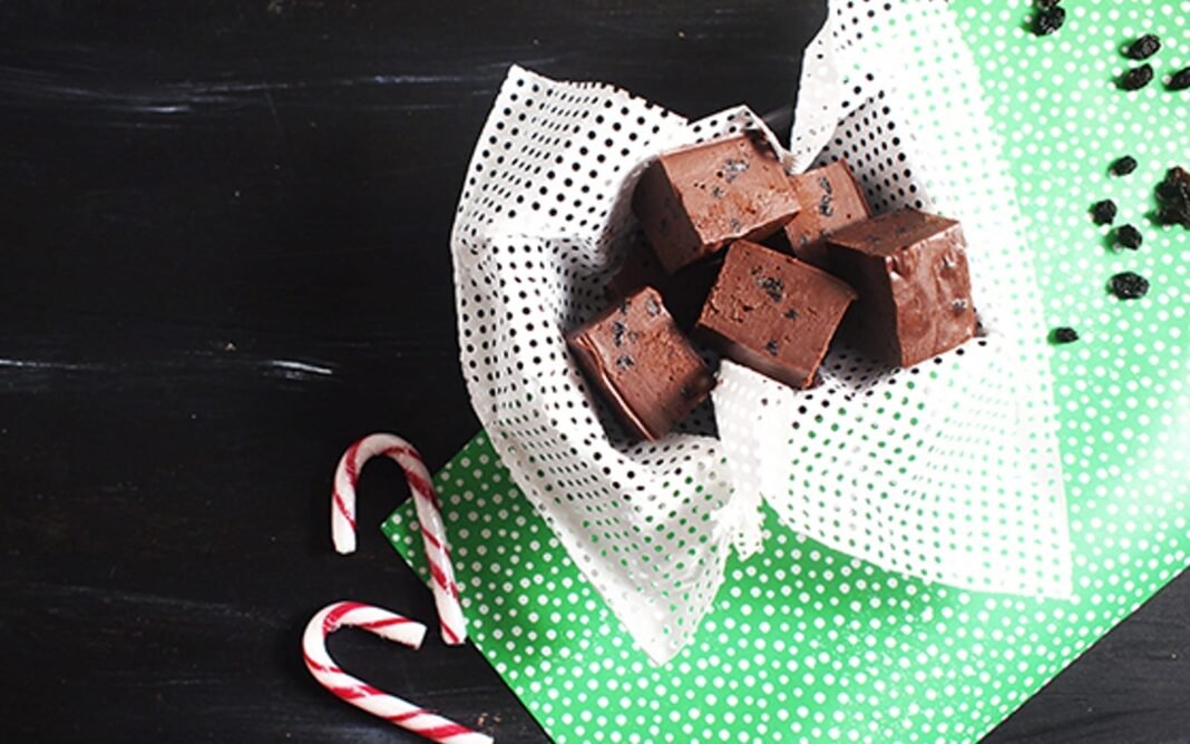 Rum Raisin Fudge [Vegan] – One Green Planet