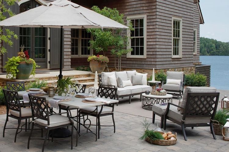 Why You Need a Mix of Patio Seating Heights for Comfort and Flow