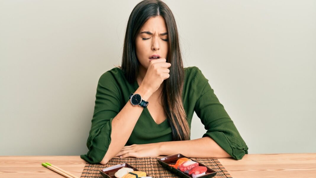 cold-and-cough.jpg 10 foods and drinks to avoid in winter to reduce the risk of colds and coughs