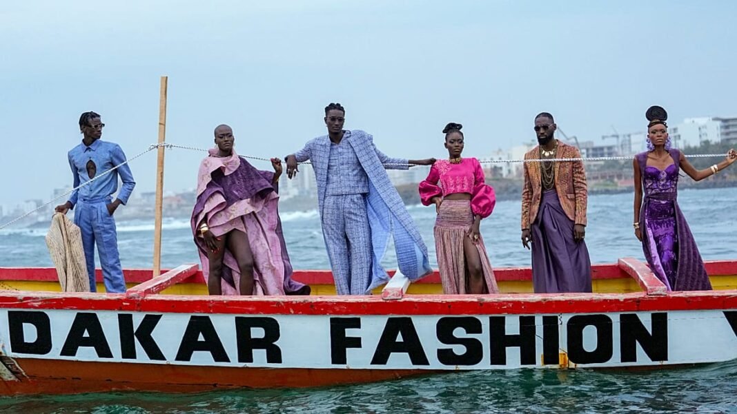 video. Dakar Fashion Week: Fishing boats decorate the runway  
