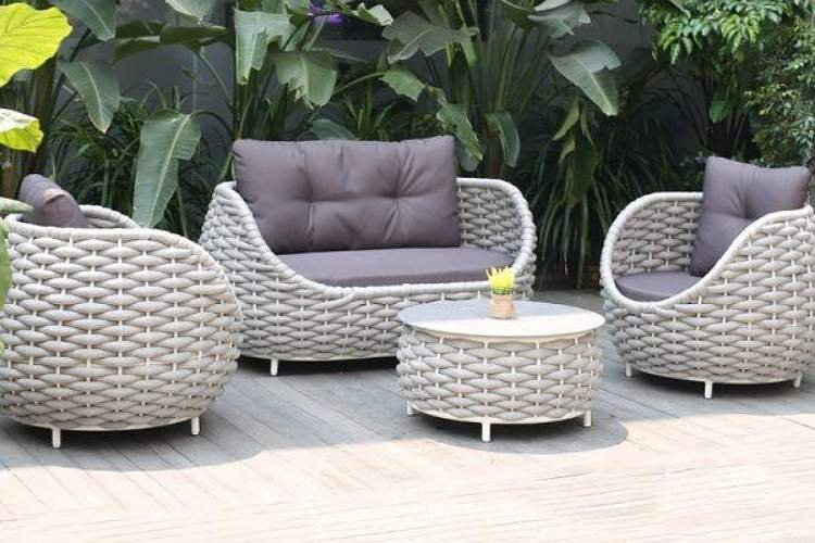 Top Garden Sofa Manufacturers 2026 Materials Durability Retail Sourcing Guide