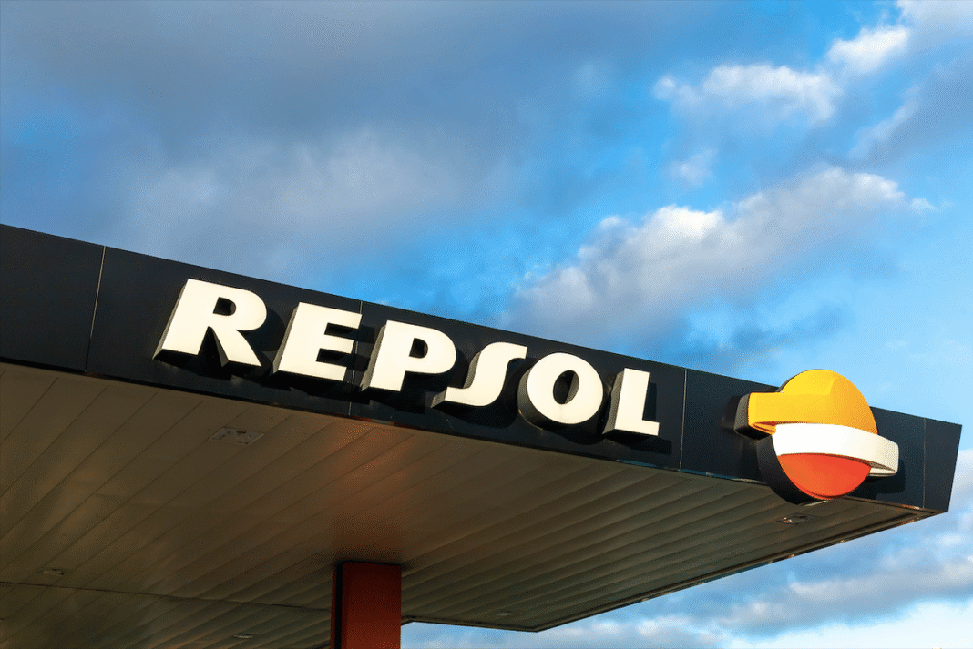 Repsol seeks sanctions waiver to resume Venezuelan oil exports  