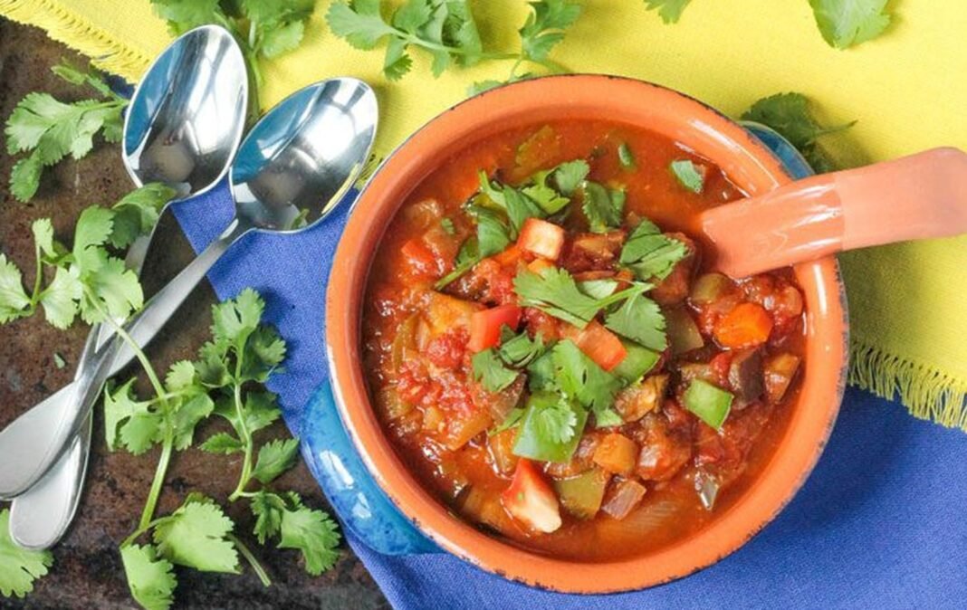 20 Easy Winter Stews to Keep You Warm and Cozy this Winter – One Green Planet