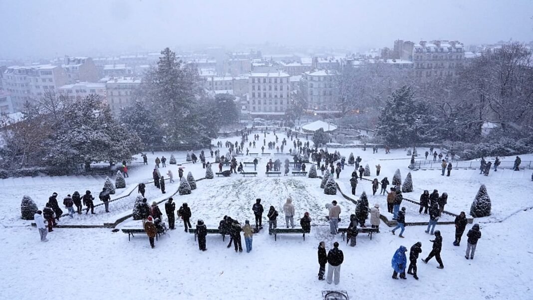video. Paris covered in snow as temperatures drop below freezing  