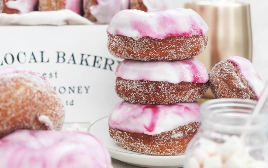 15 Mini Vegan Strawberry Desserts You’ll Adore – One Green Planet