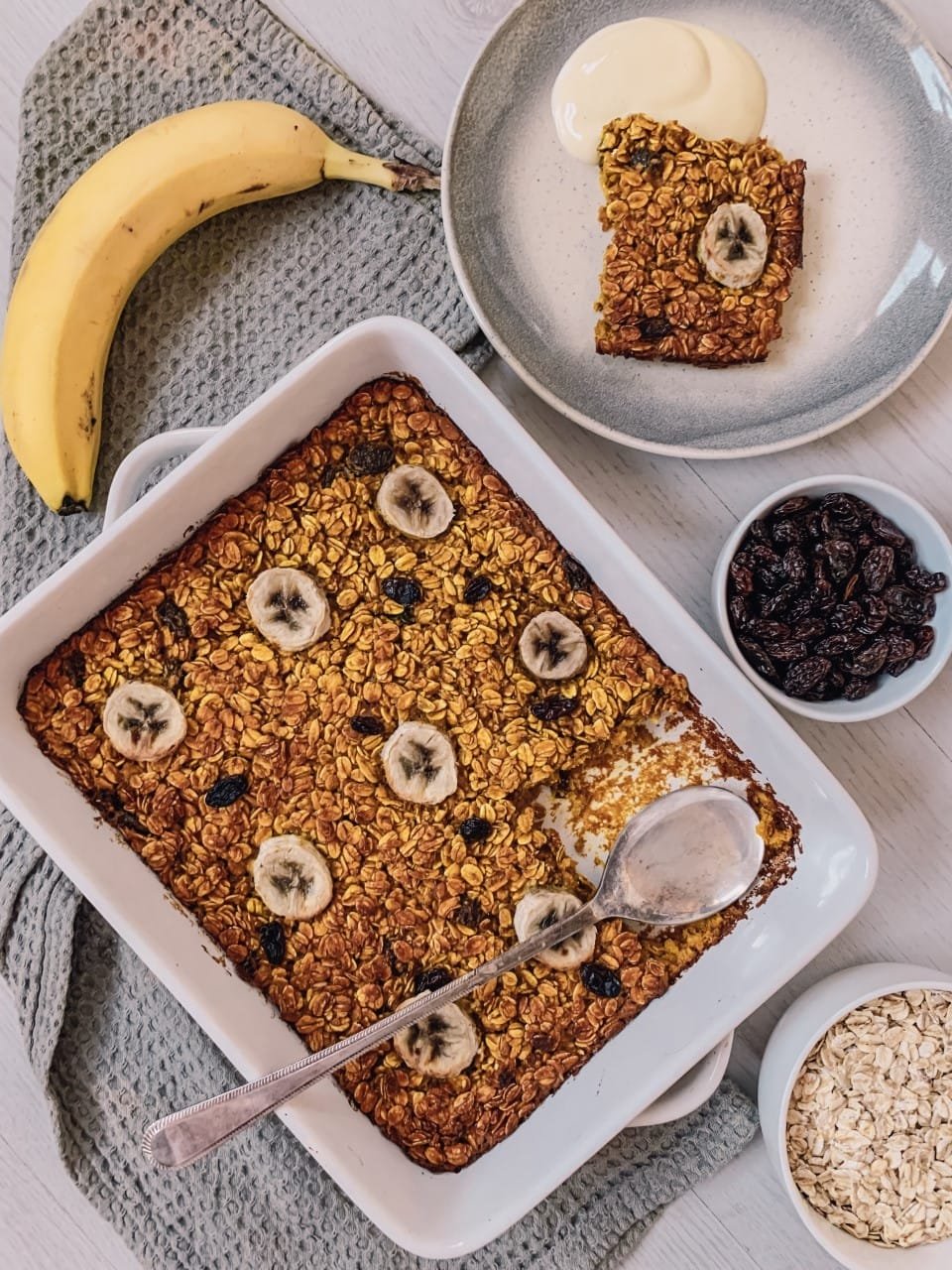 warming-turmeric-baked-oats-recipe-1.jpg 15 Allergy-Calming Meals for Cold Months – One Green Planet