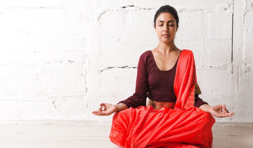 6 yoga mudras for weight loss  