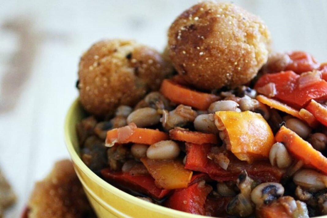 Black Eyed Pea Chili With Corn Fritters [Vegan] – One Green Planet