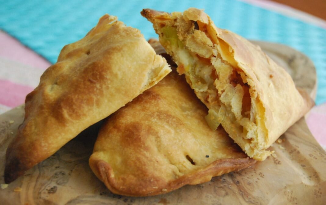Seasonal Pumpkin and Leek Pasties [Vegan] – One Green Planet
