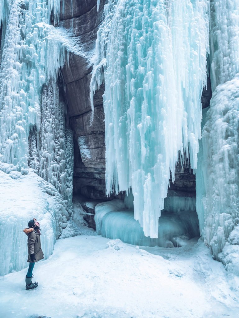 15 Best Places to Visit in Alberta Alberta Itinerary in Winter