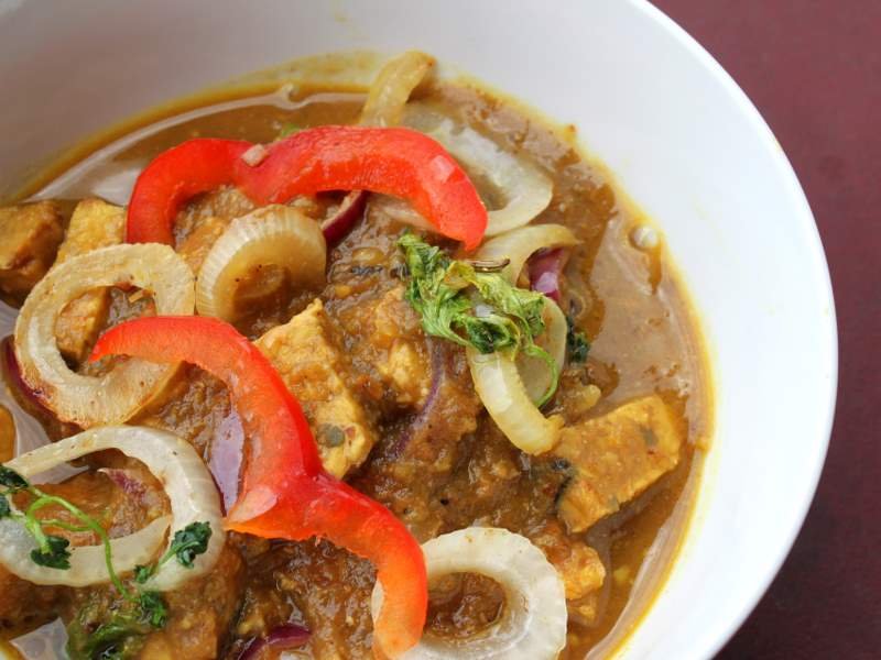 tempeh.jpg tempeh do pyaaza